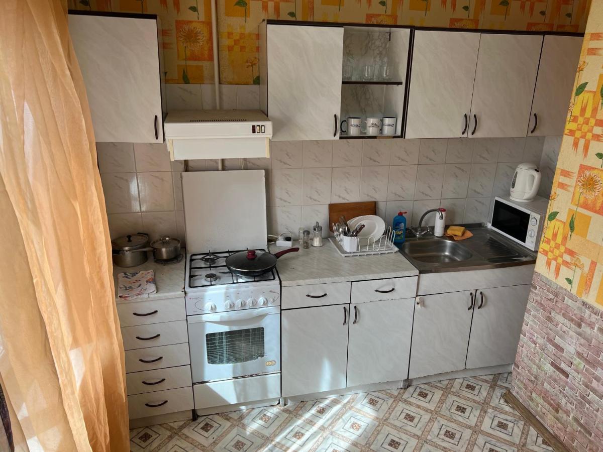 Apartment On Bukovinska Rivne Kültér fotó